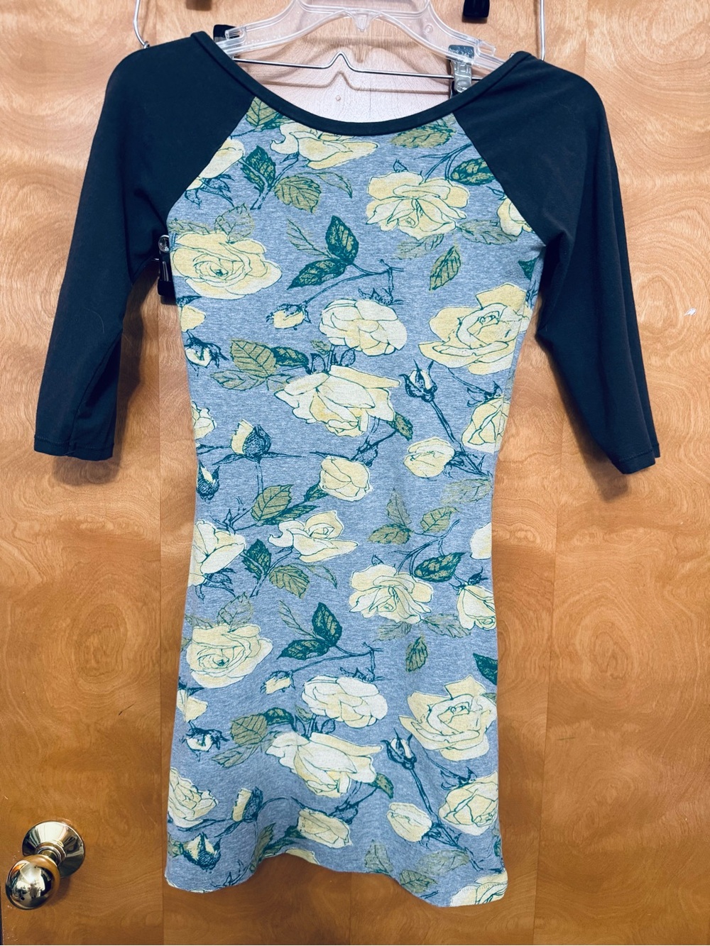 Obey body con dress xs